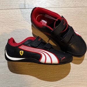 Puma Ferrari Sneakers size 13.5 NWT